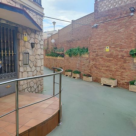 Apartamento 150 Metros De La Playa Torremolinos Exterior foto