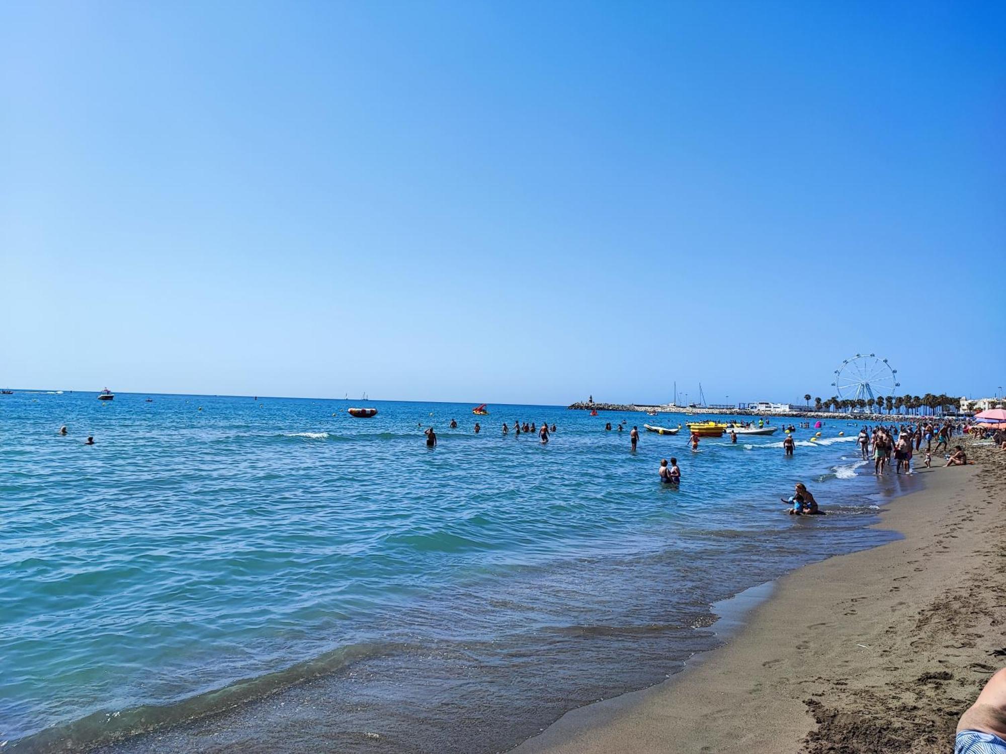 Apartamento 150 Metros De La Playa Torremolinos Exterior foto