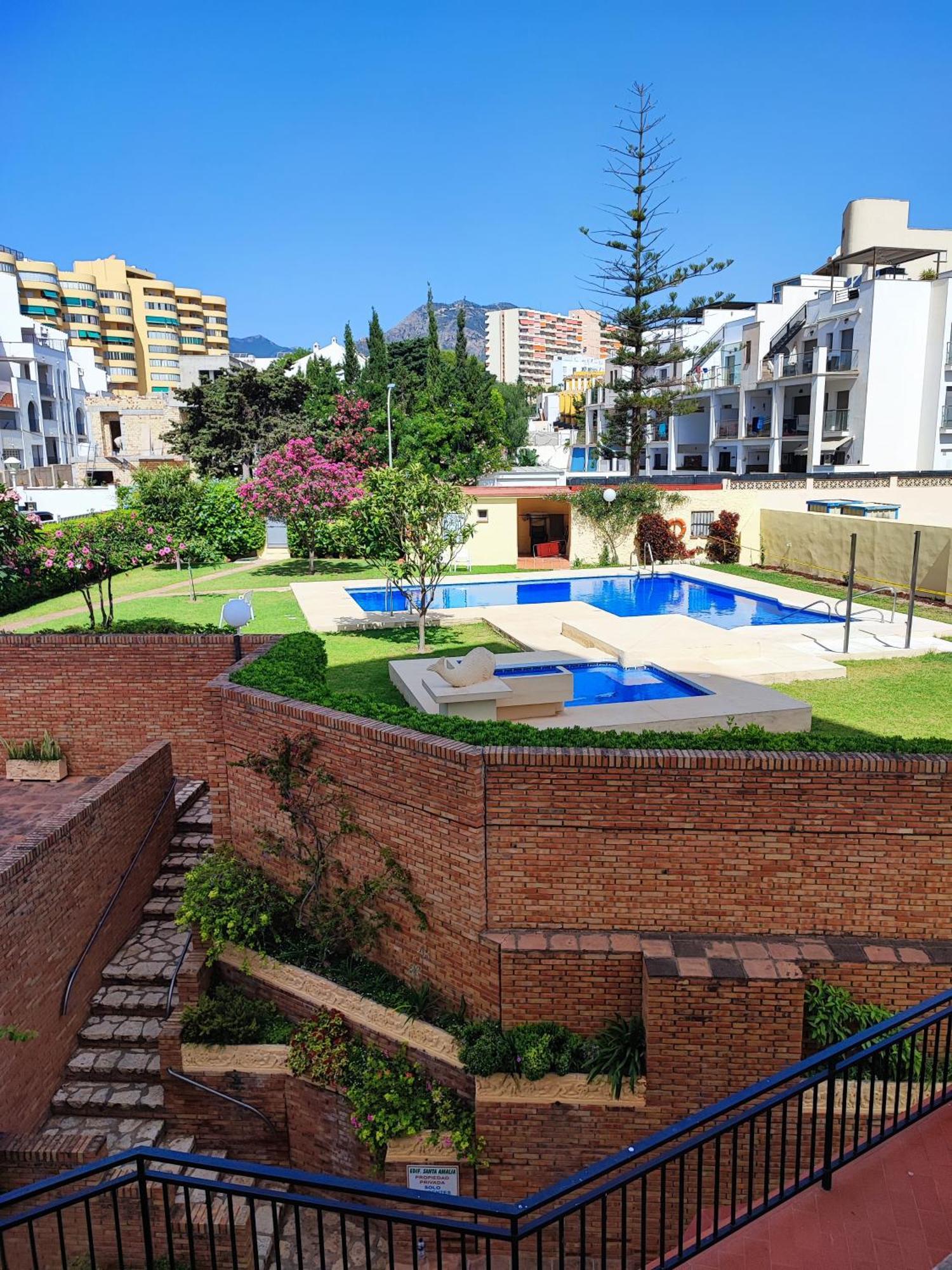 Apartamento 150 Metros De La Playa Torremolinos Exterior foto