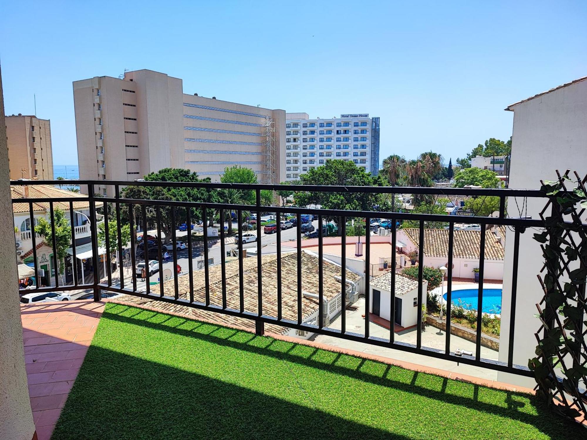 Apartamento 150 Metros De La Playa Torremolinos Exterior foto