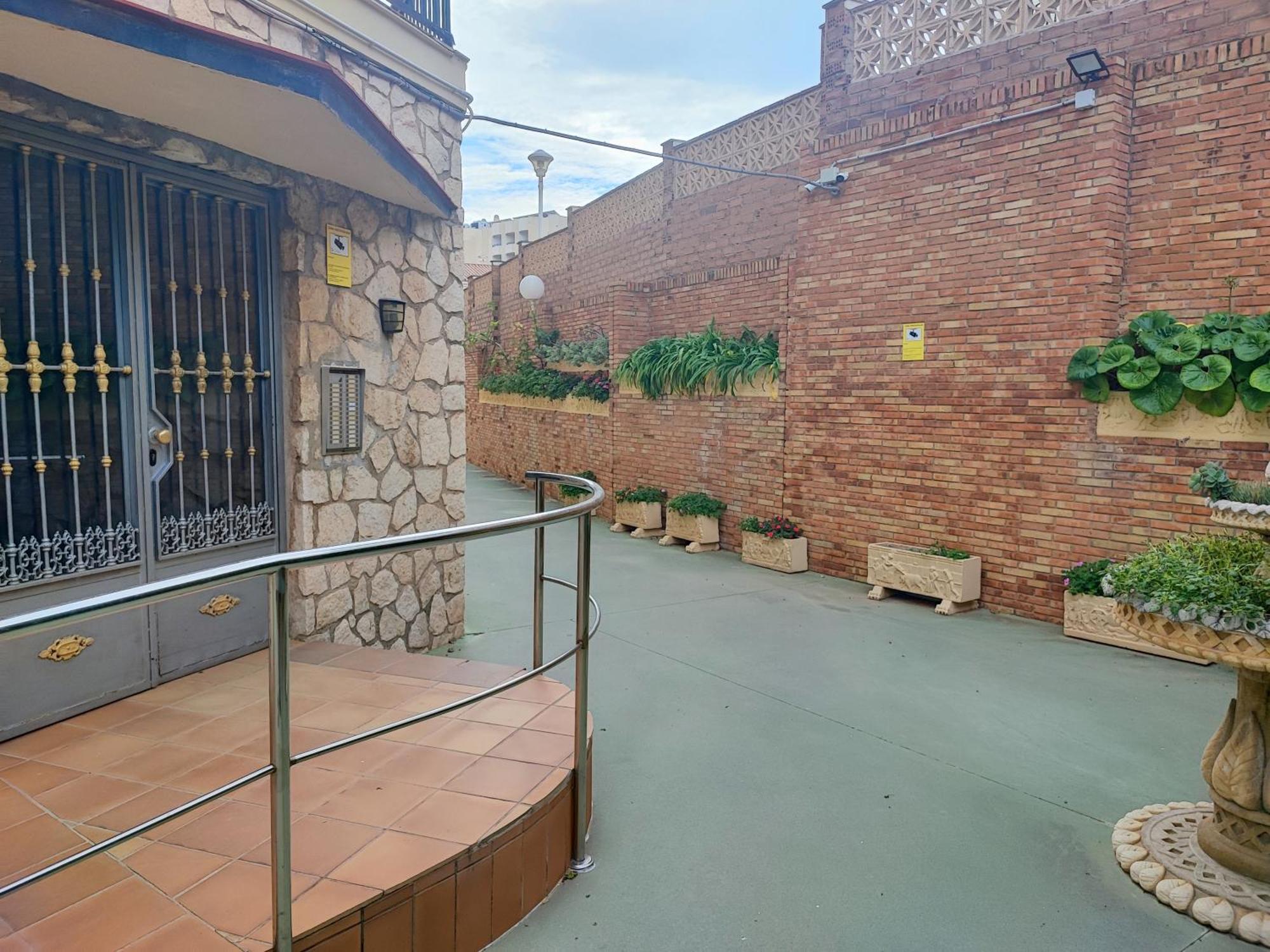 Apartamento 150 Metros De La Playa Torremolinos Exterior foto