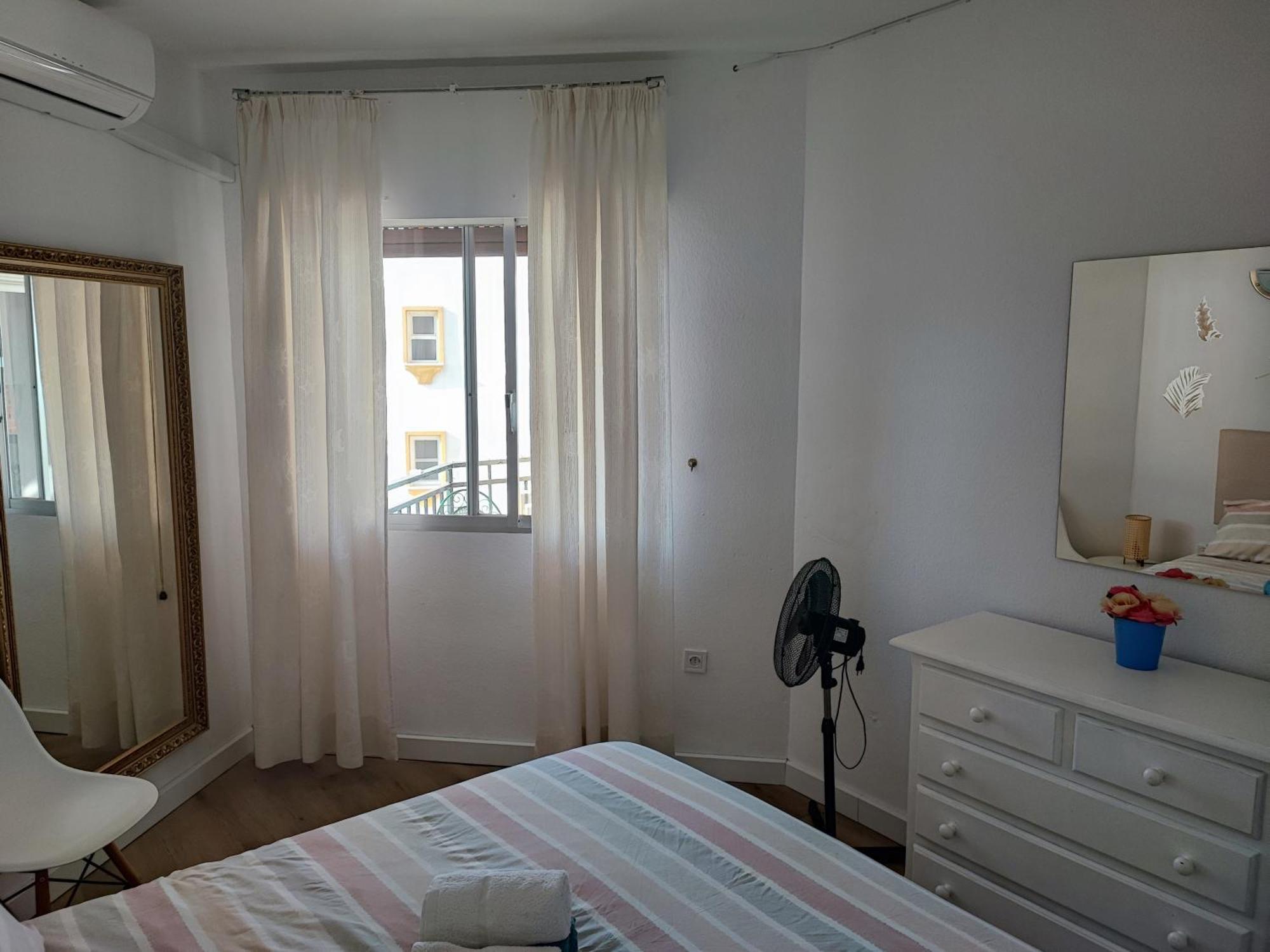 Apartamento 150 Metros De La Playa Torremolinos Exterior foto